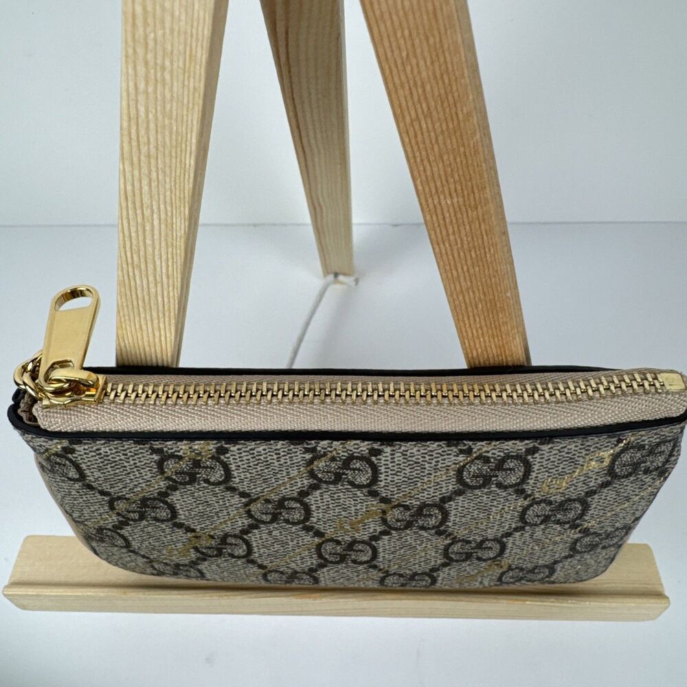 Gucci Coin Case GG with Gold Pattern Women - Picture 12 of 16